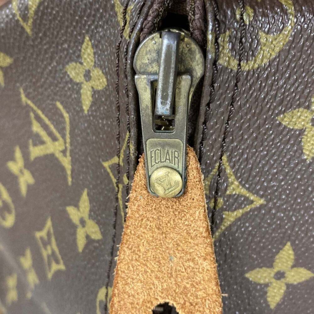 LOUIS VUITTON Authentic Brown Monogram Keepall 55 Boston Bag - Picture 13 of 16